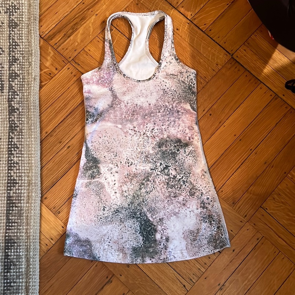 lululemon workout tank